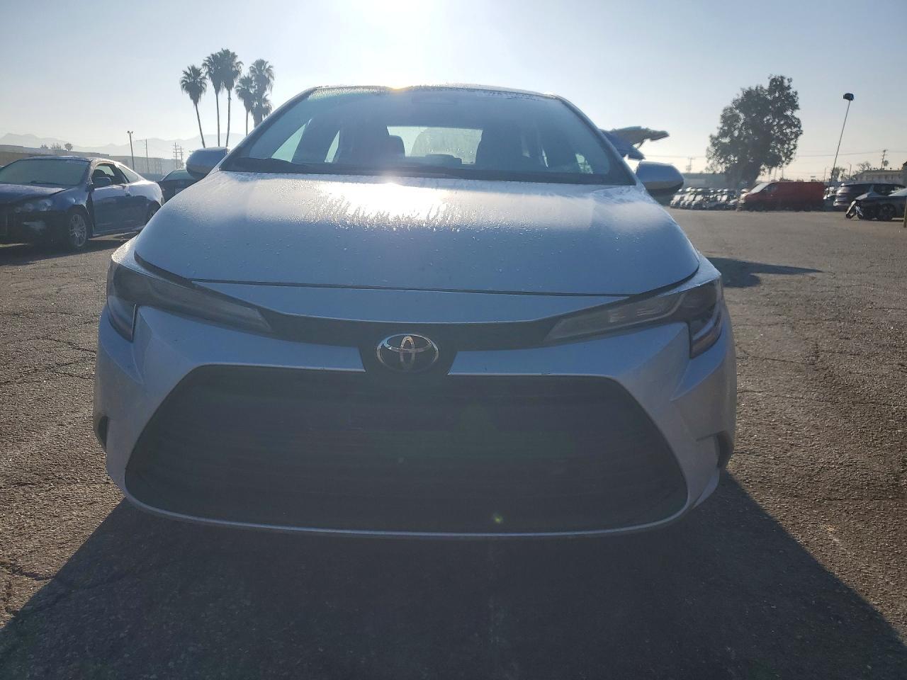2025 Toyota Corolla Le - Image 5