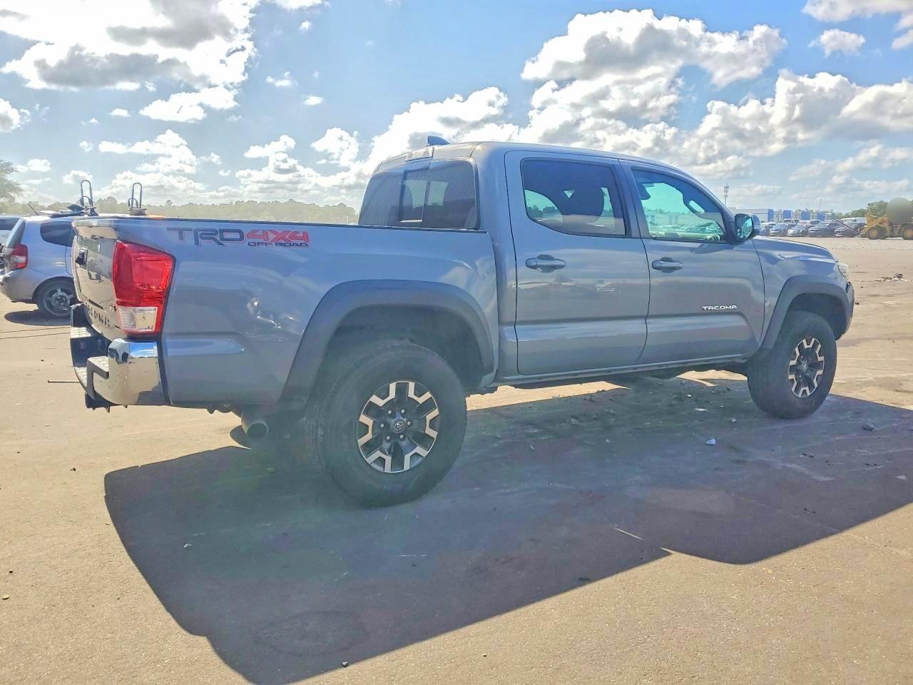 2021 Toyota Tacoma Trd Off-Road - Фото 3
