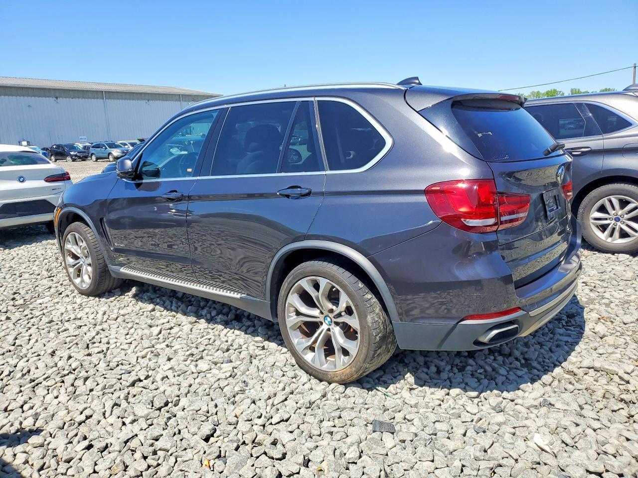 2015 BMW X5 xDrive5 - Image 2