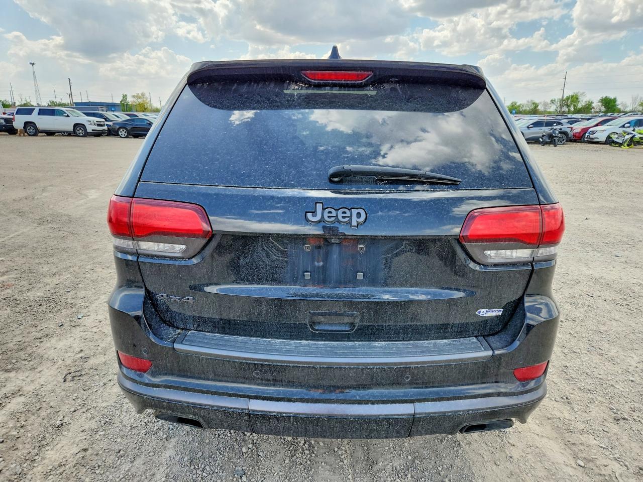 2019 Jeep Grand Cherokee Overland - Image 6