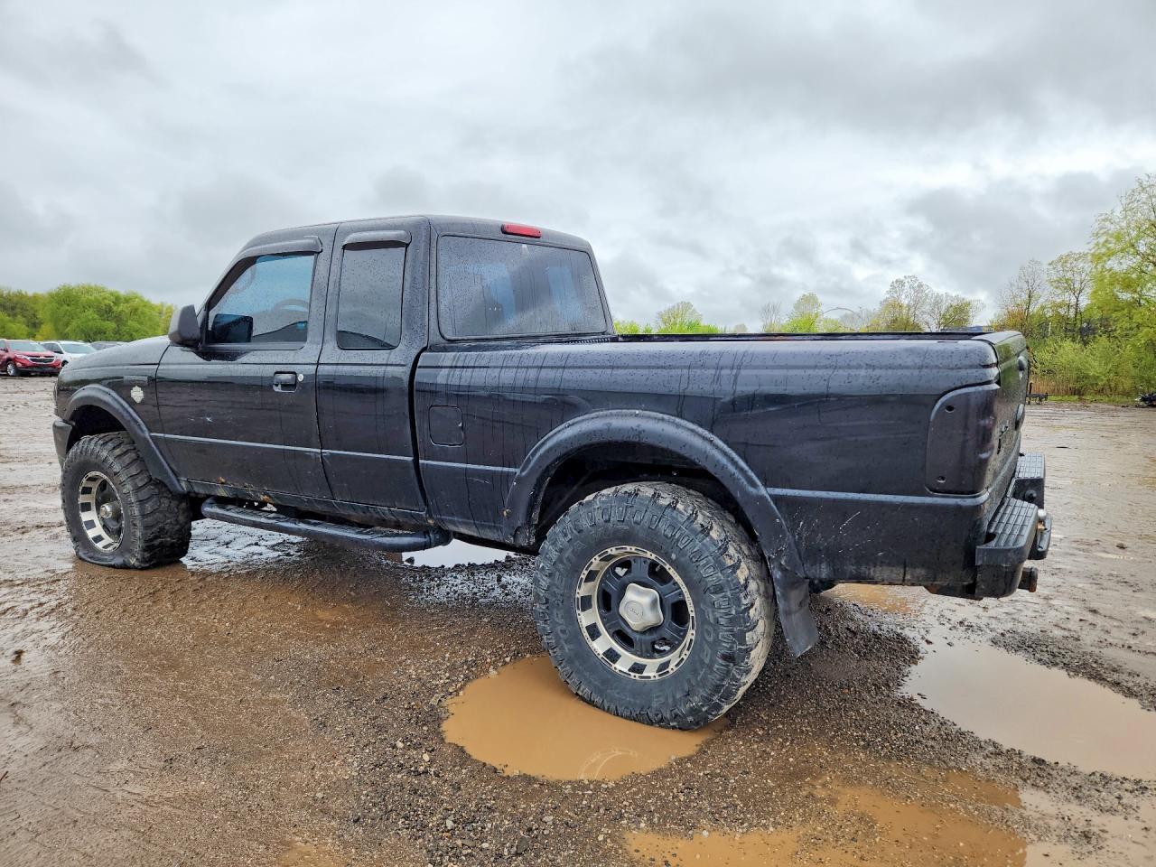 2009 Ford Ranger Super Cab - Image 2