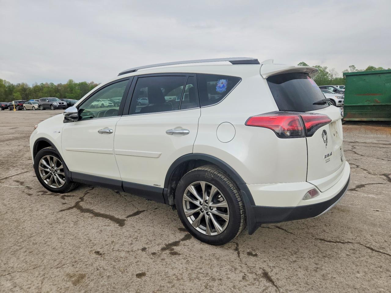 2016 Toyota Rav4 Hv Limited - Фото 2
