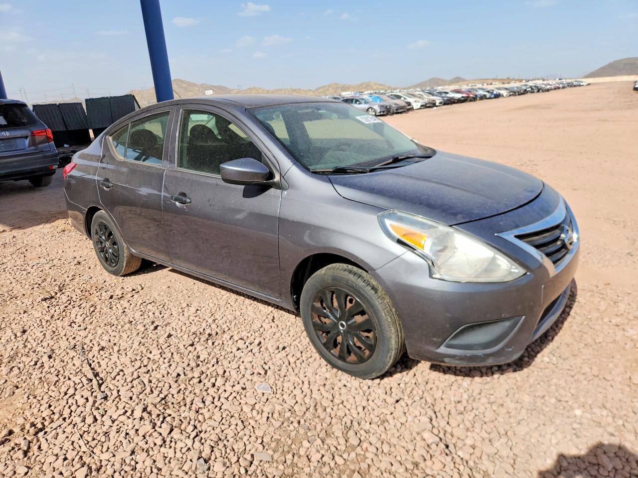 2016 Nissan Versa - Image 4
