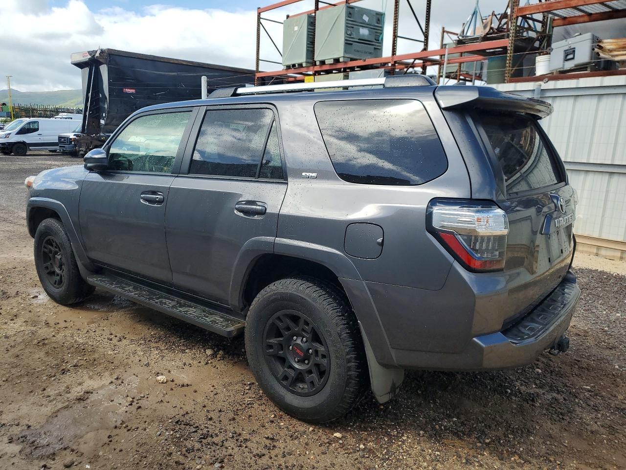 2020 Toyota 4Runner - Фото 2