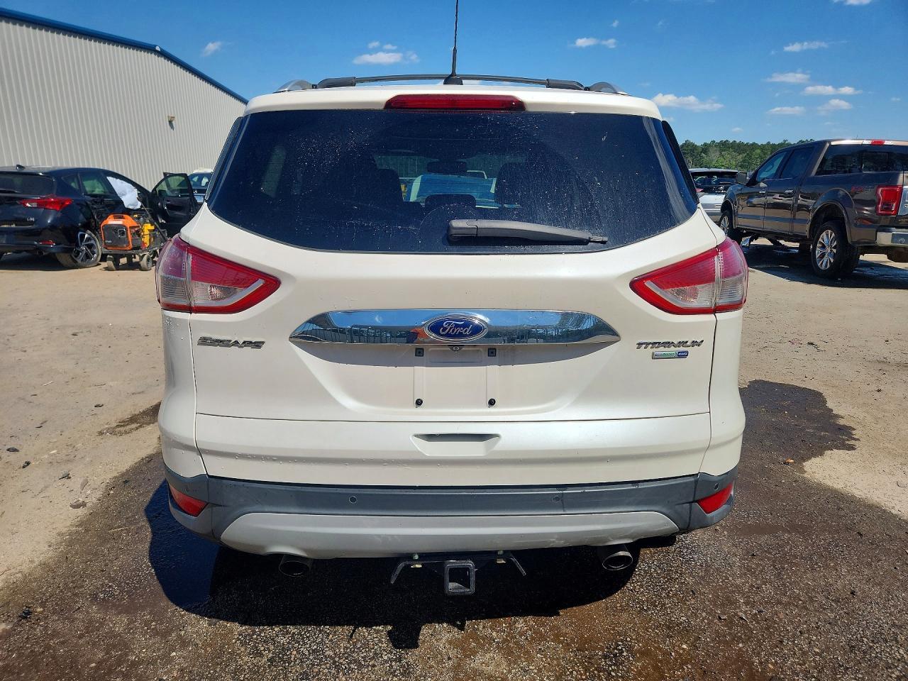 2016 Ford Escape Titanium - Image 6
