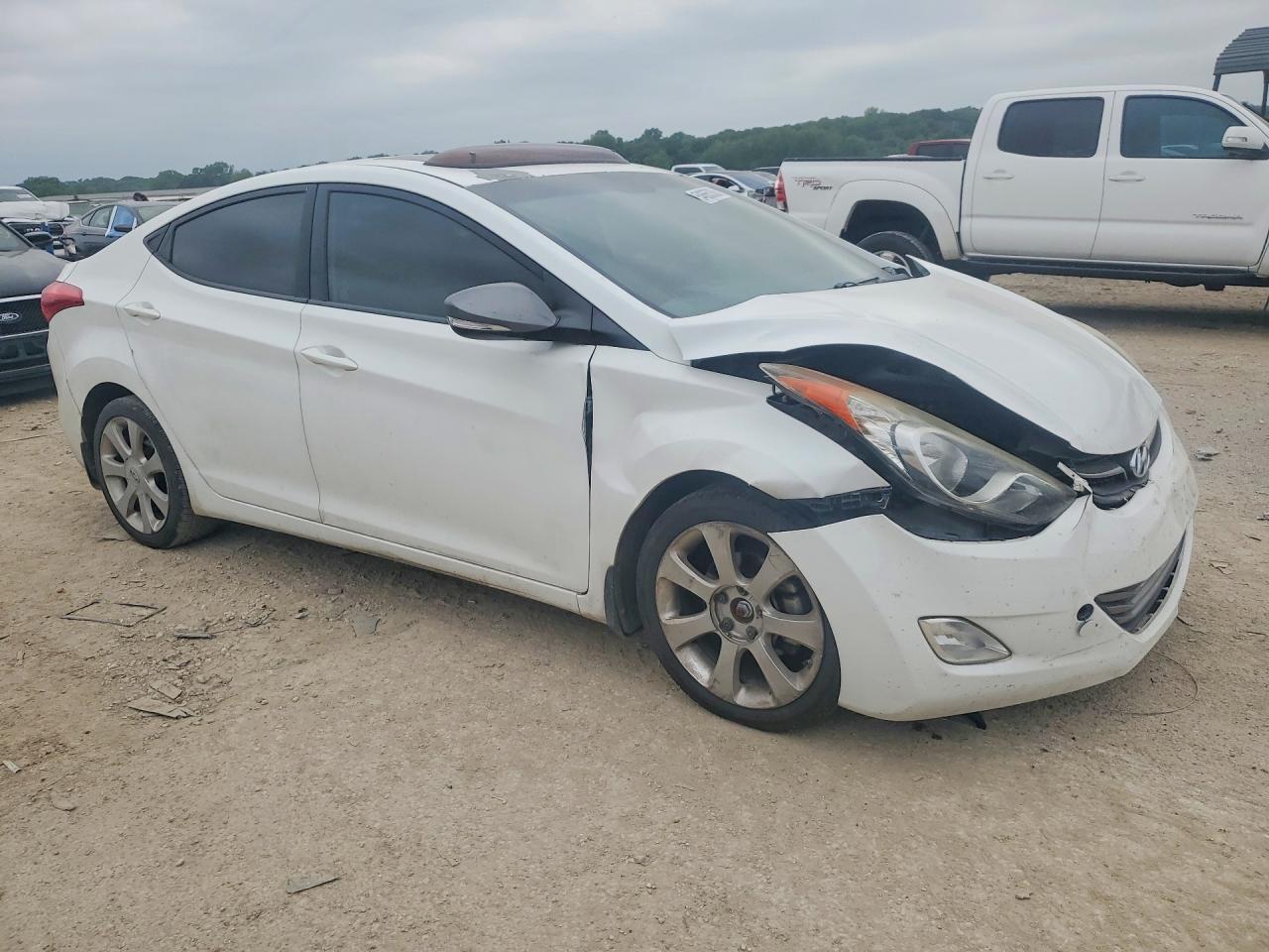 2013 Hyundai Elantra Limited - Фото 4