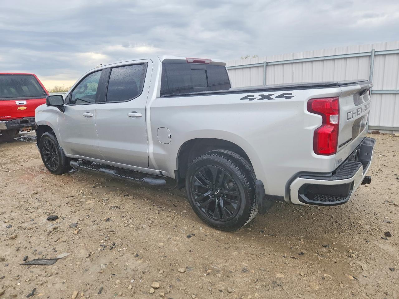 2020 Chevrolet Silverado K1500 Rst - Фото 2