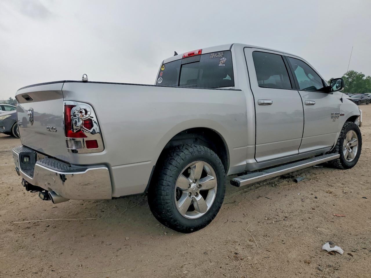 2017 Ram 1500 Slt - Фото 3
