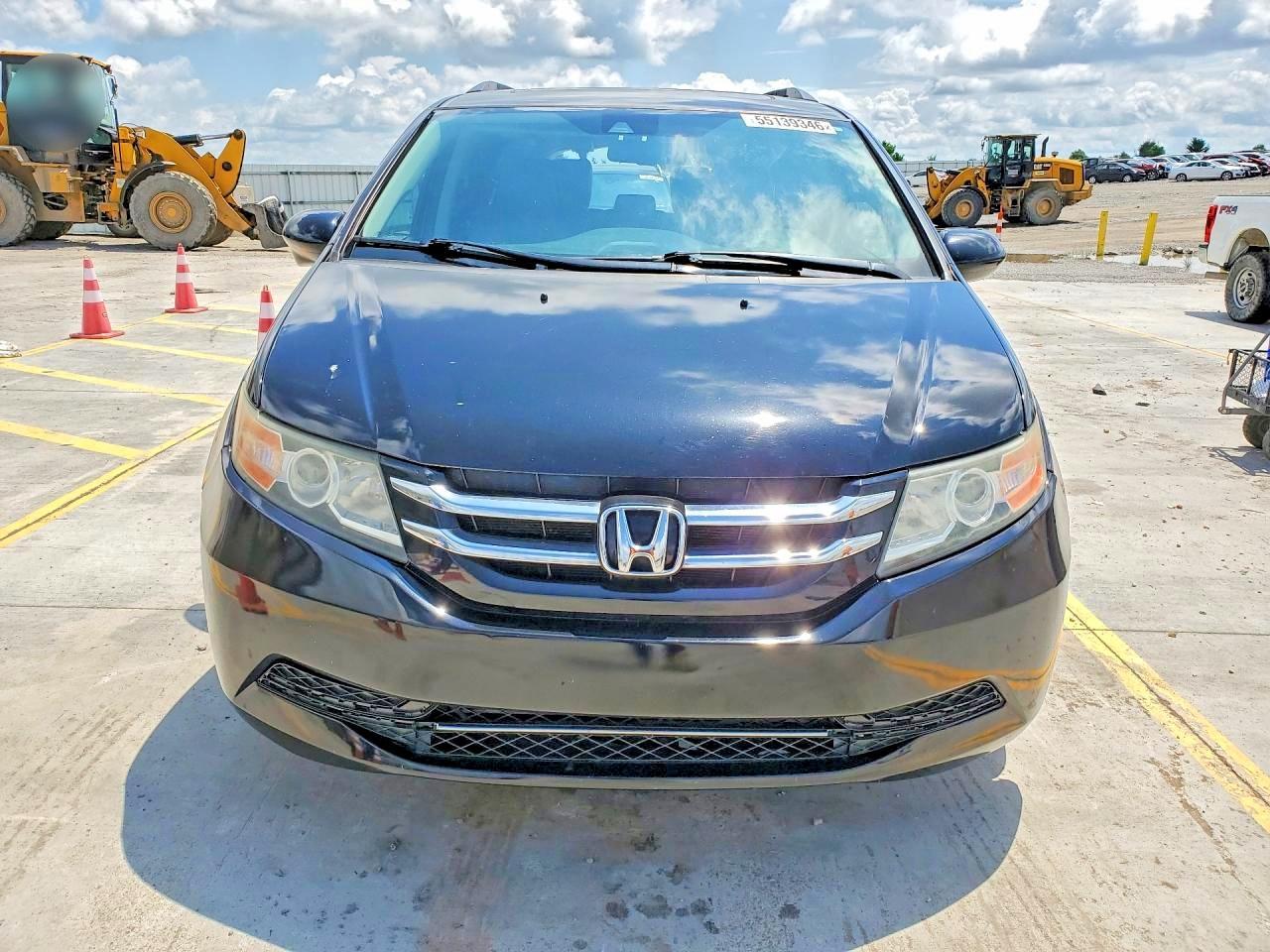 2015 Honda Odyssey - Фото 5