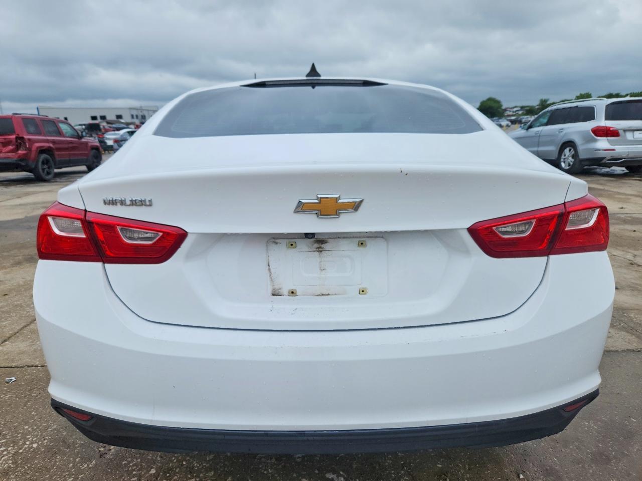 2020 Chevrolet Malibu Ls - Фото 6