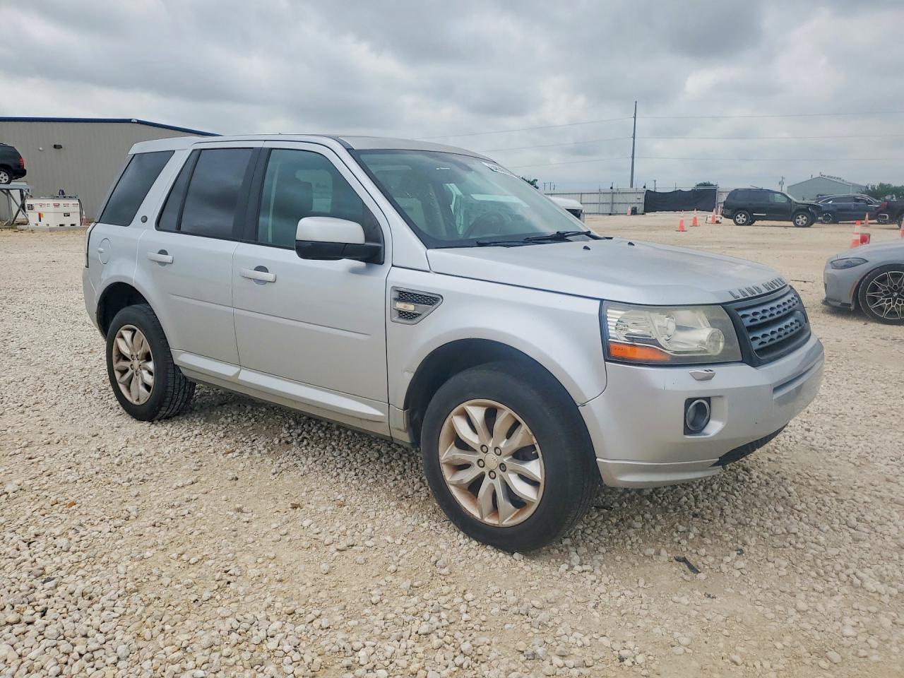 2015 Land Rover Lr2 Base - Фото 4