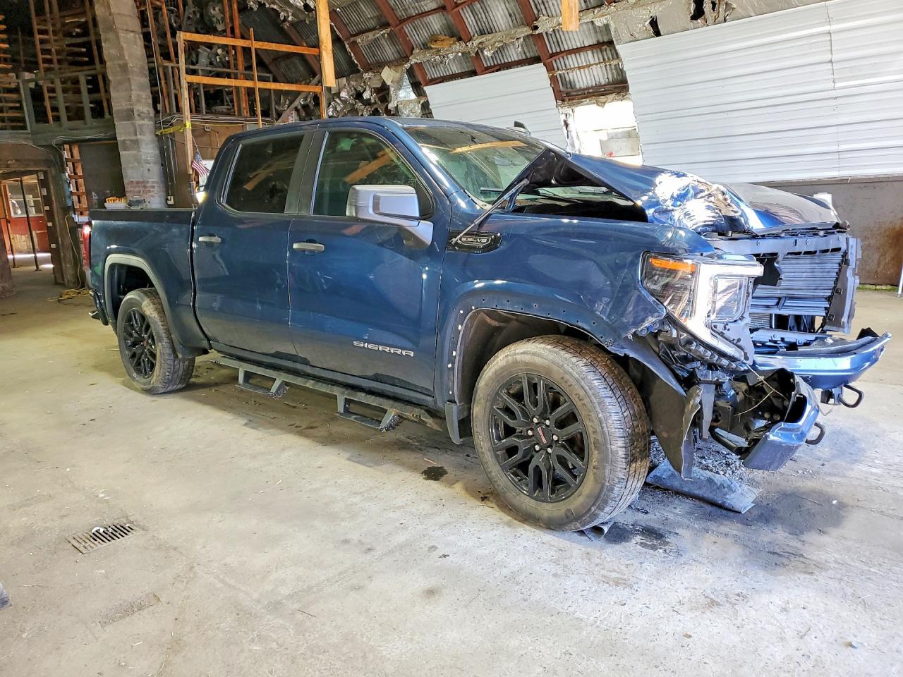 2023 GMC Sierra C1500 - Image 4