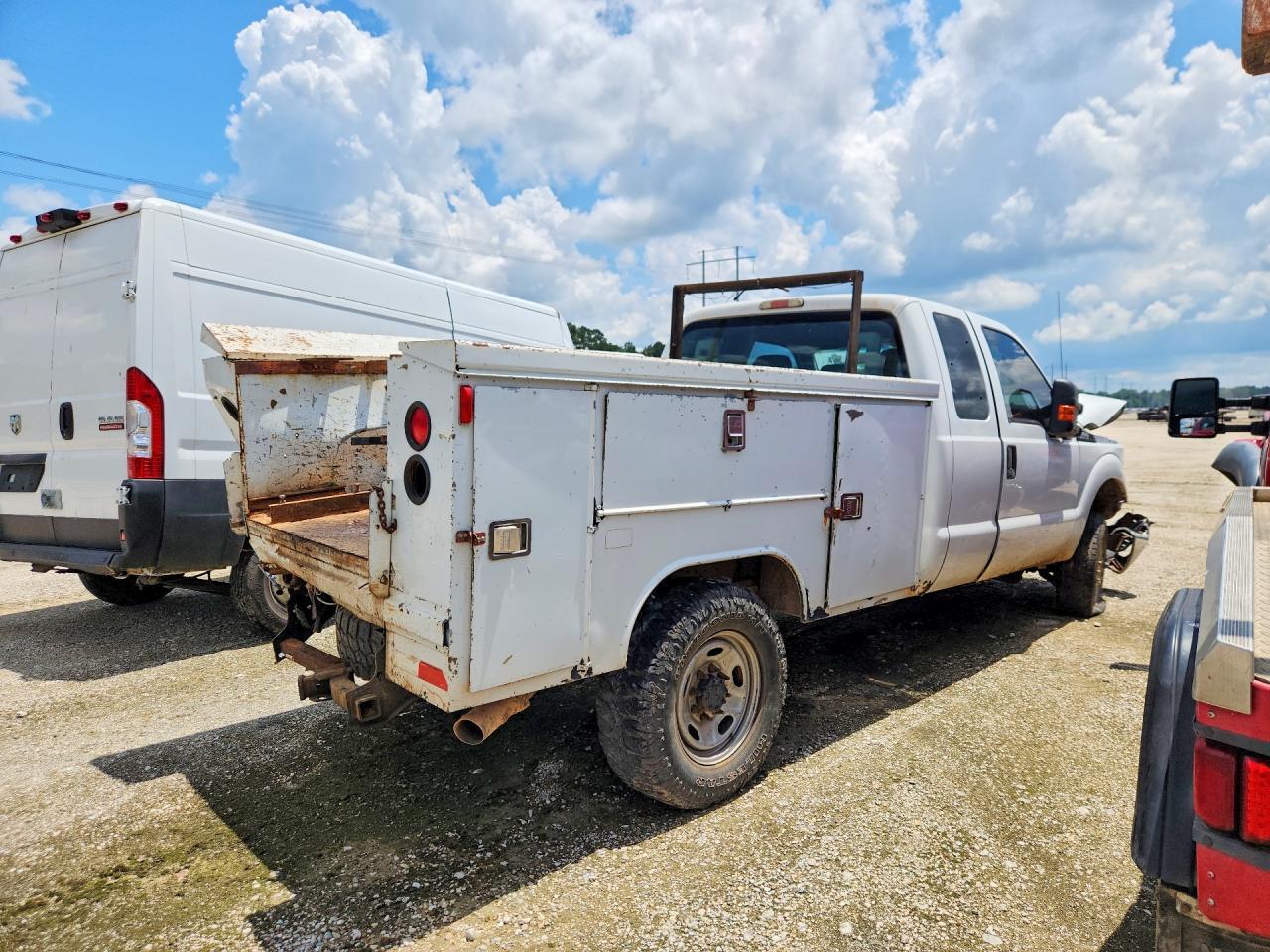 2012 Ford F250 Super Duty - Image 3