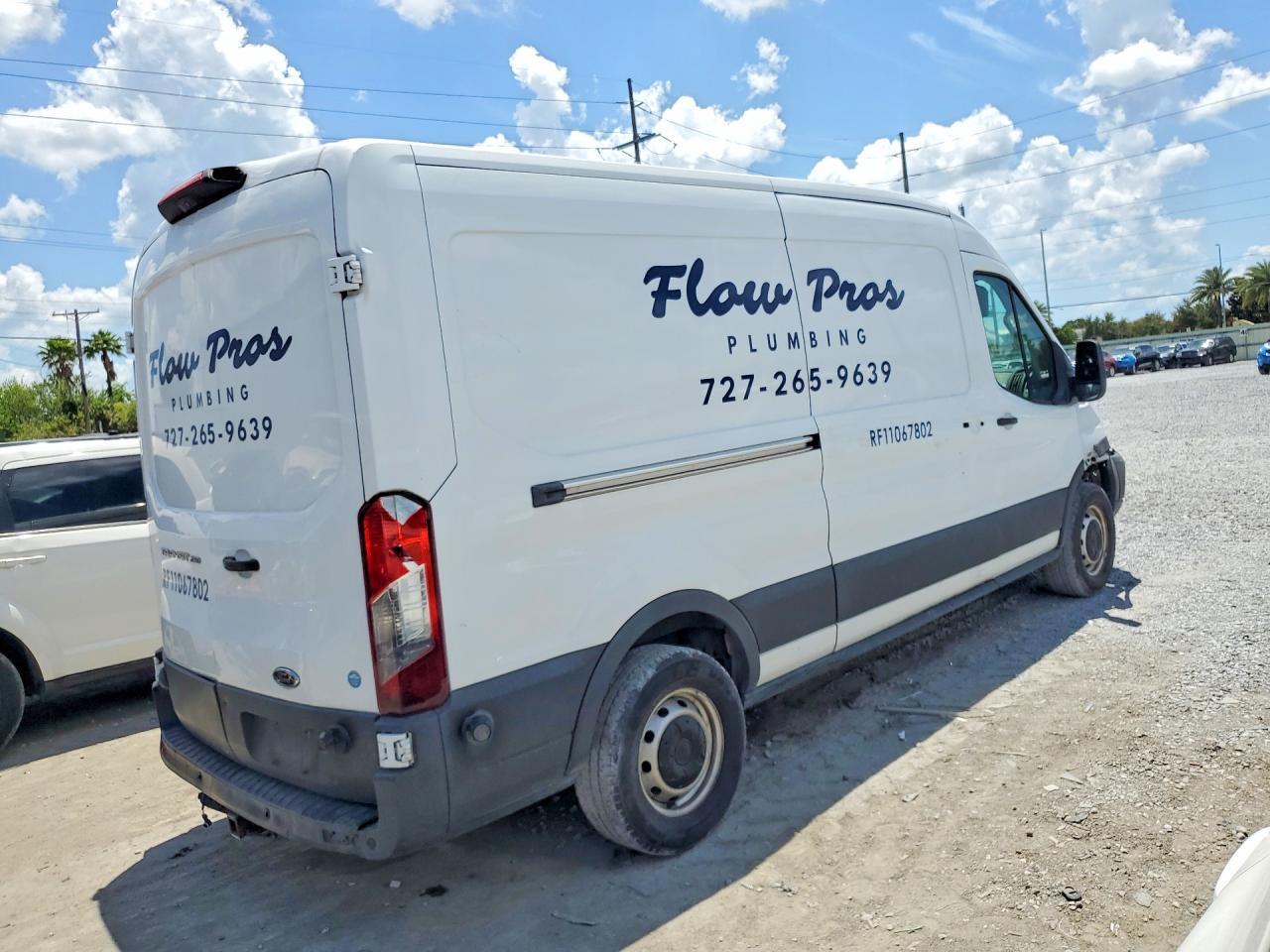 2019 Ford Transit 250 Delivery Van - Image 3