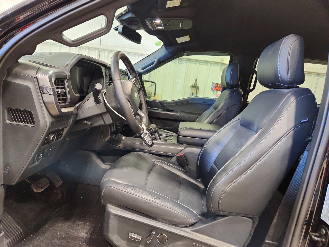 2025 Ford F150 Lariat - Image 7