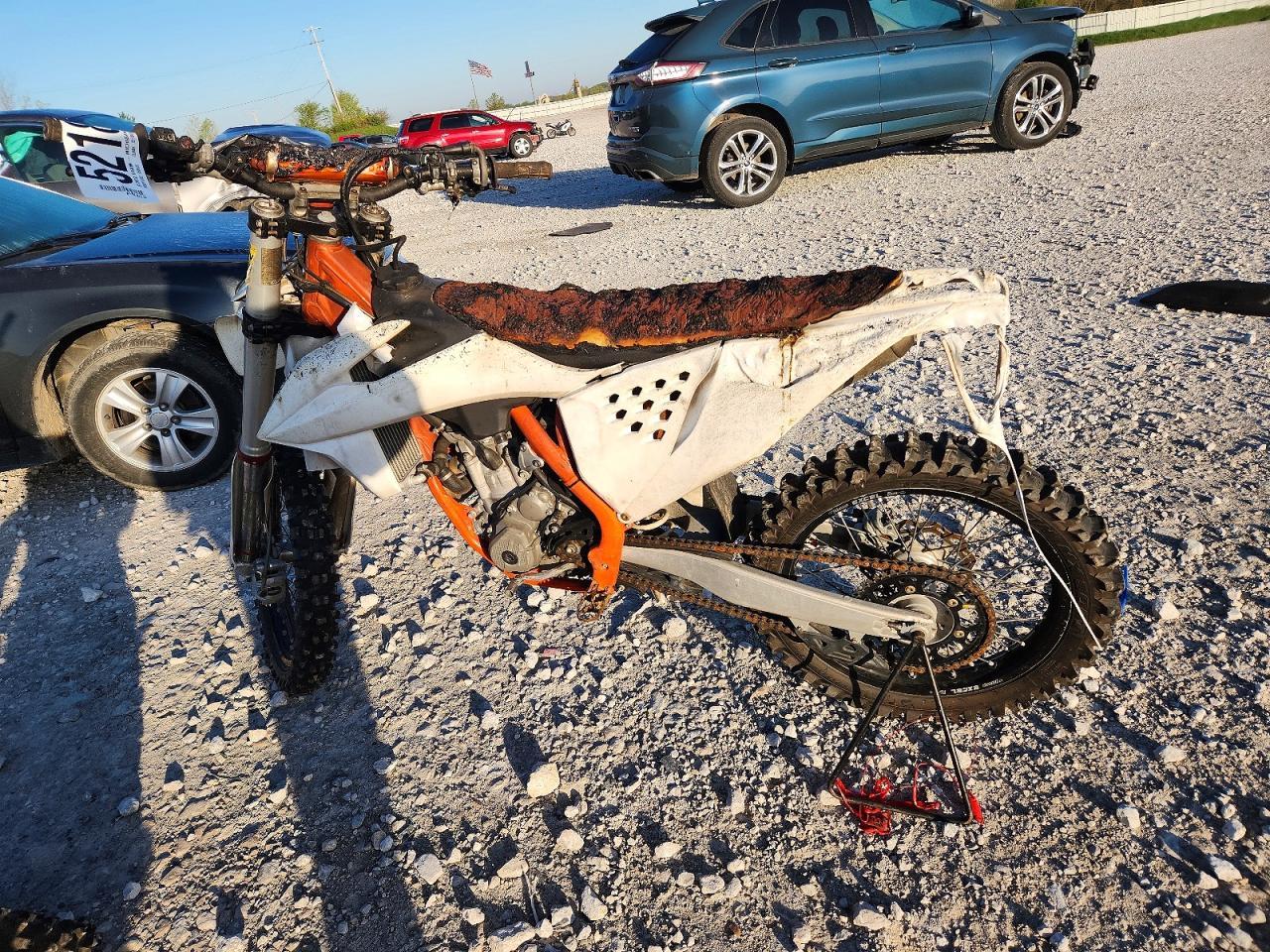 2022 Ktm Dirt Bike - Image 3