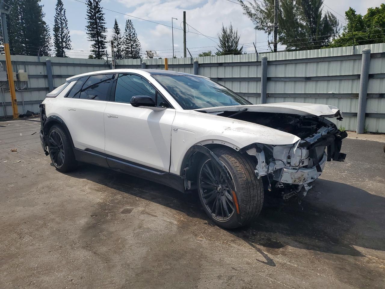 2025 Cadillac Lyriq Sport - Фото 4
