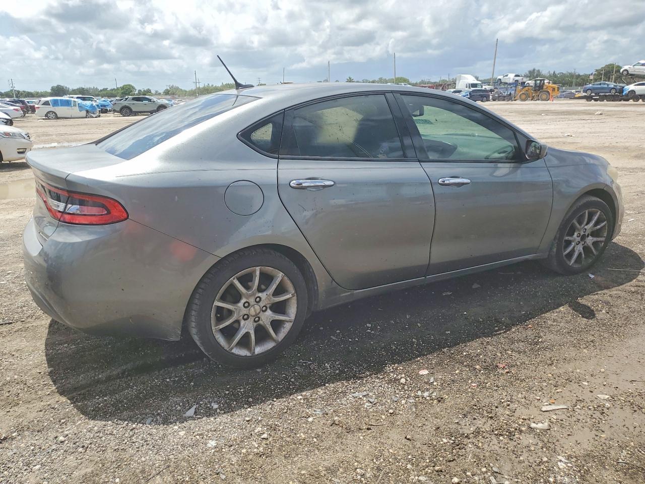 2013 Dodge Dart Limited - Image 3
