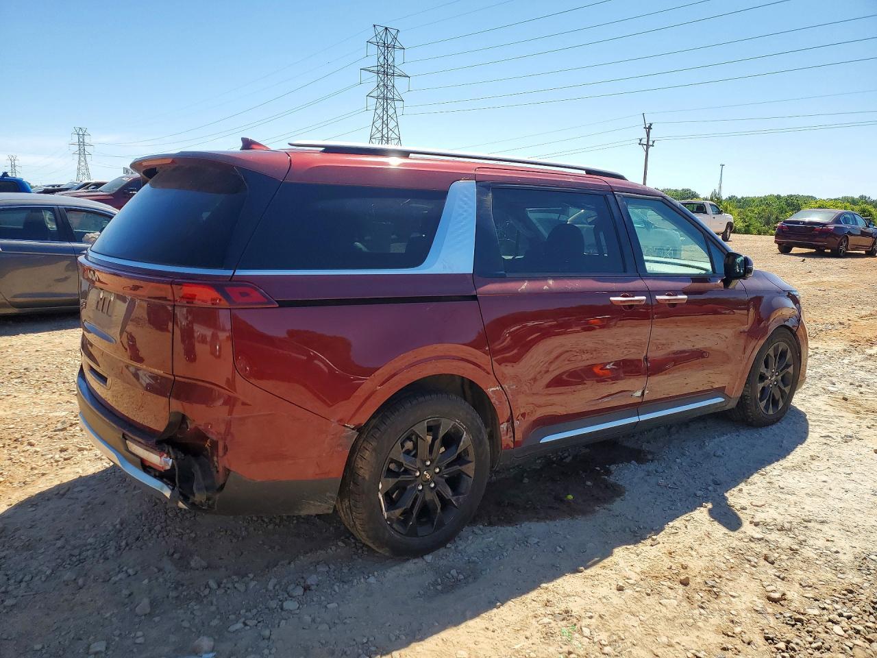 2022 Kia Carnival Sx Prestige - Image 3