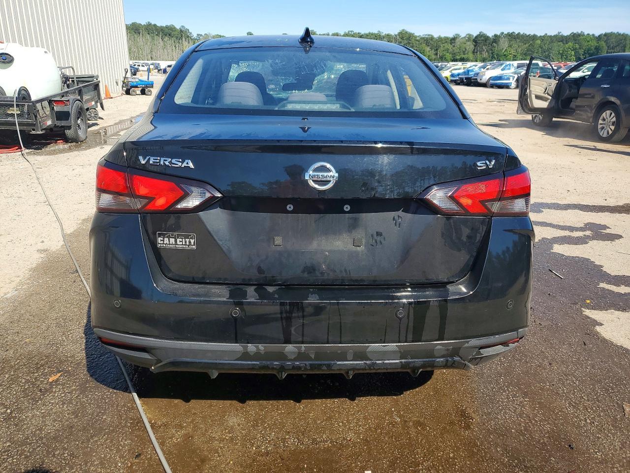 2021 Nissan Versa Sv - Фото 6
