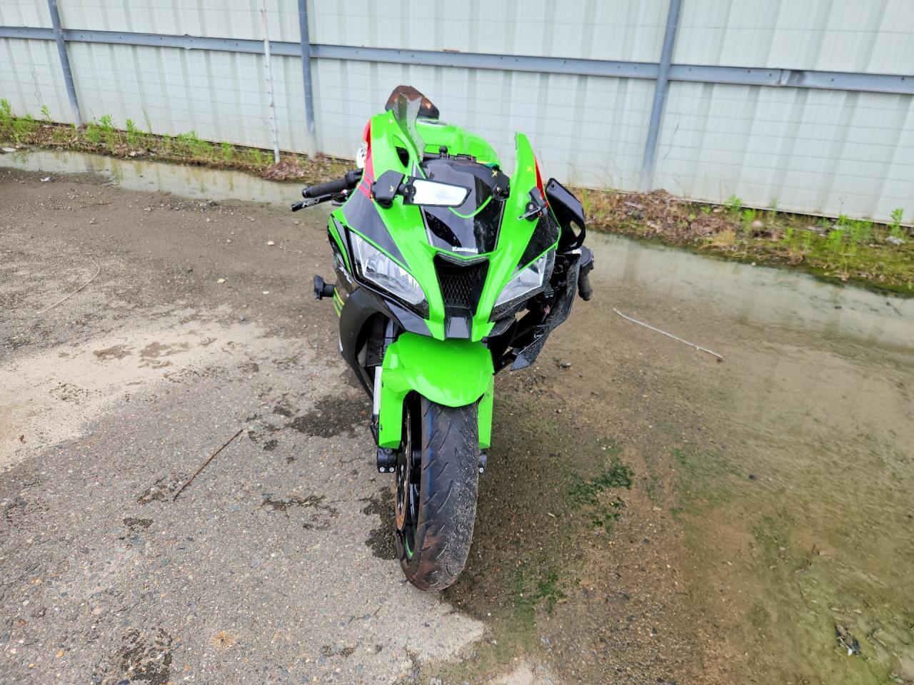 2019 Kawasaki Zx1002 - Фото 2
