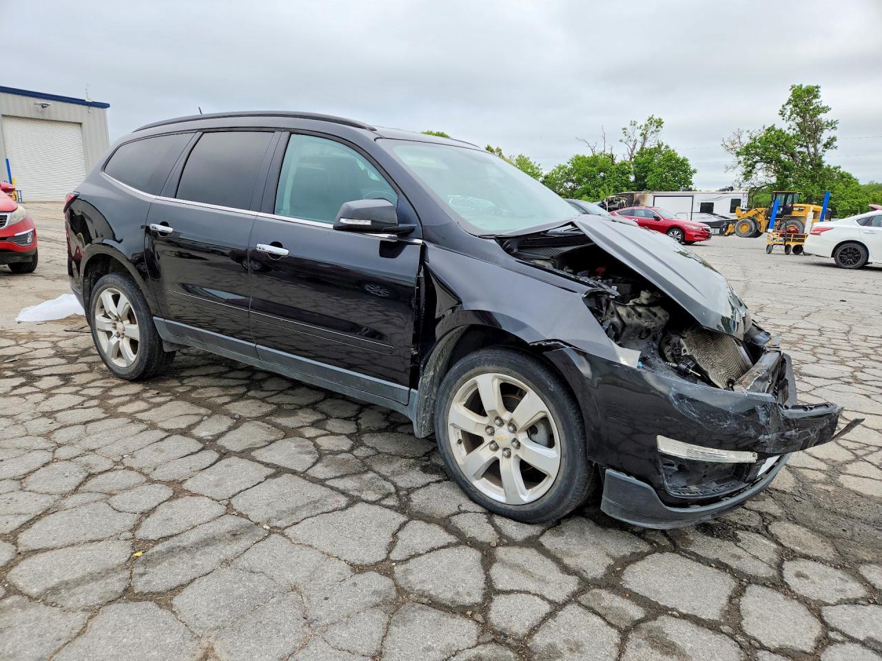 2016 Chevrolet Traverse Lt - Фото 4
