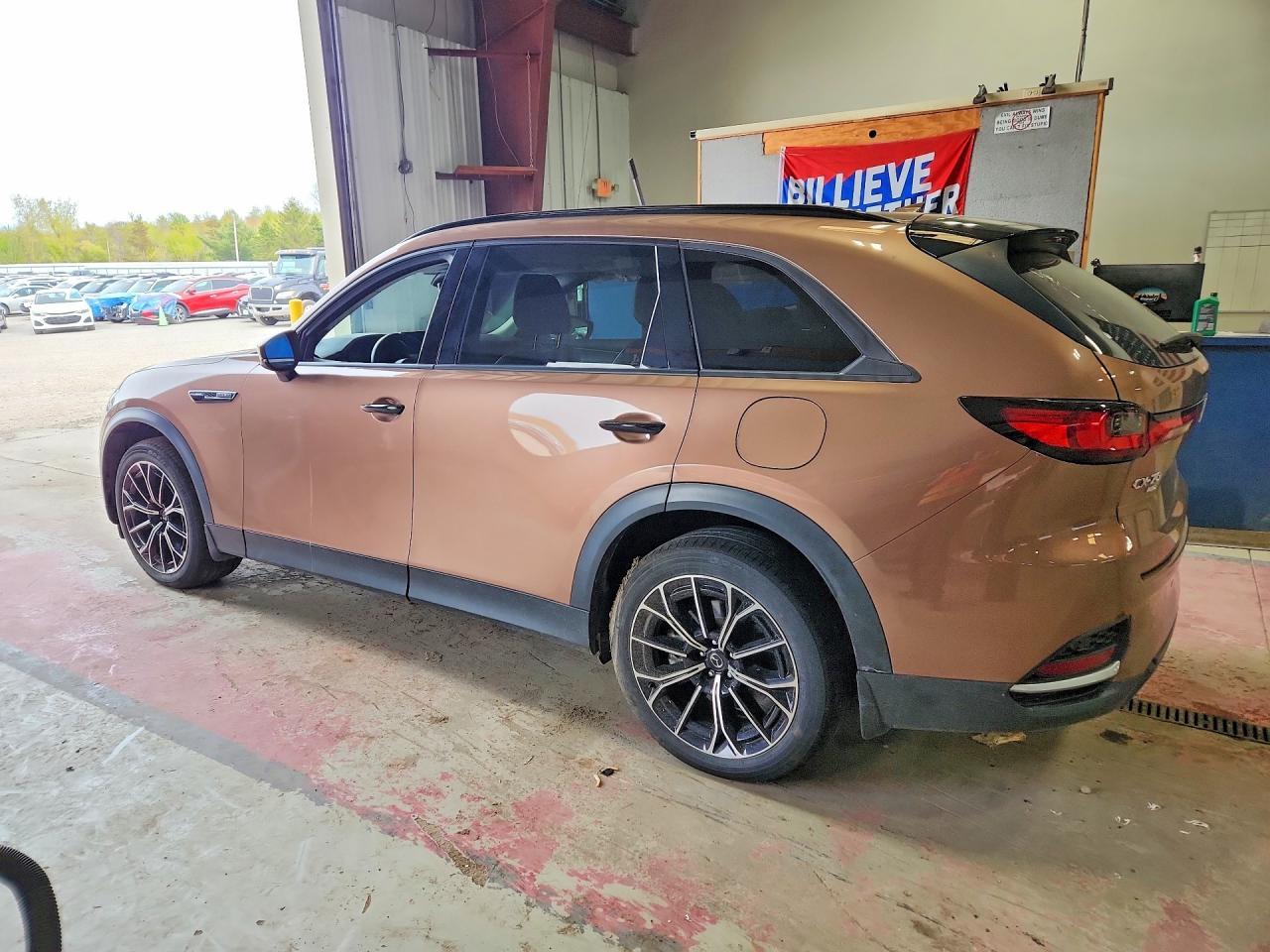 2025 Mazda Cx-70 - Image 2