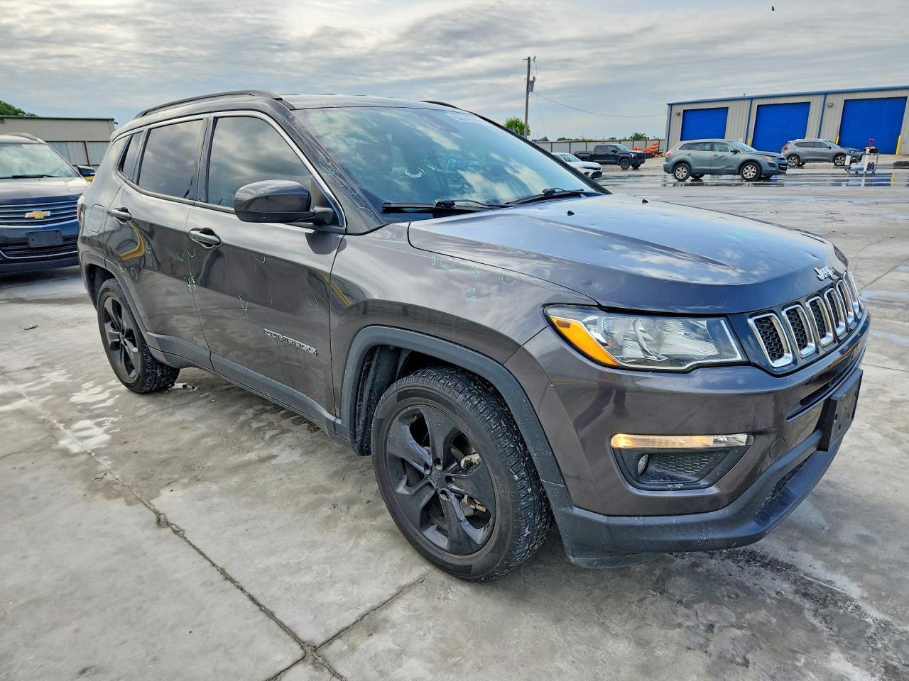 2018 Jeep Compass - Image 4