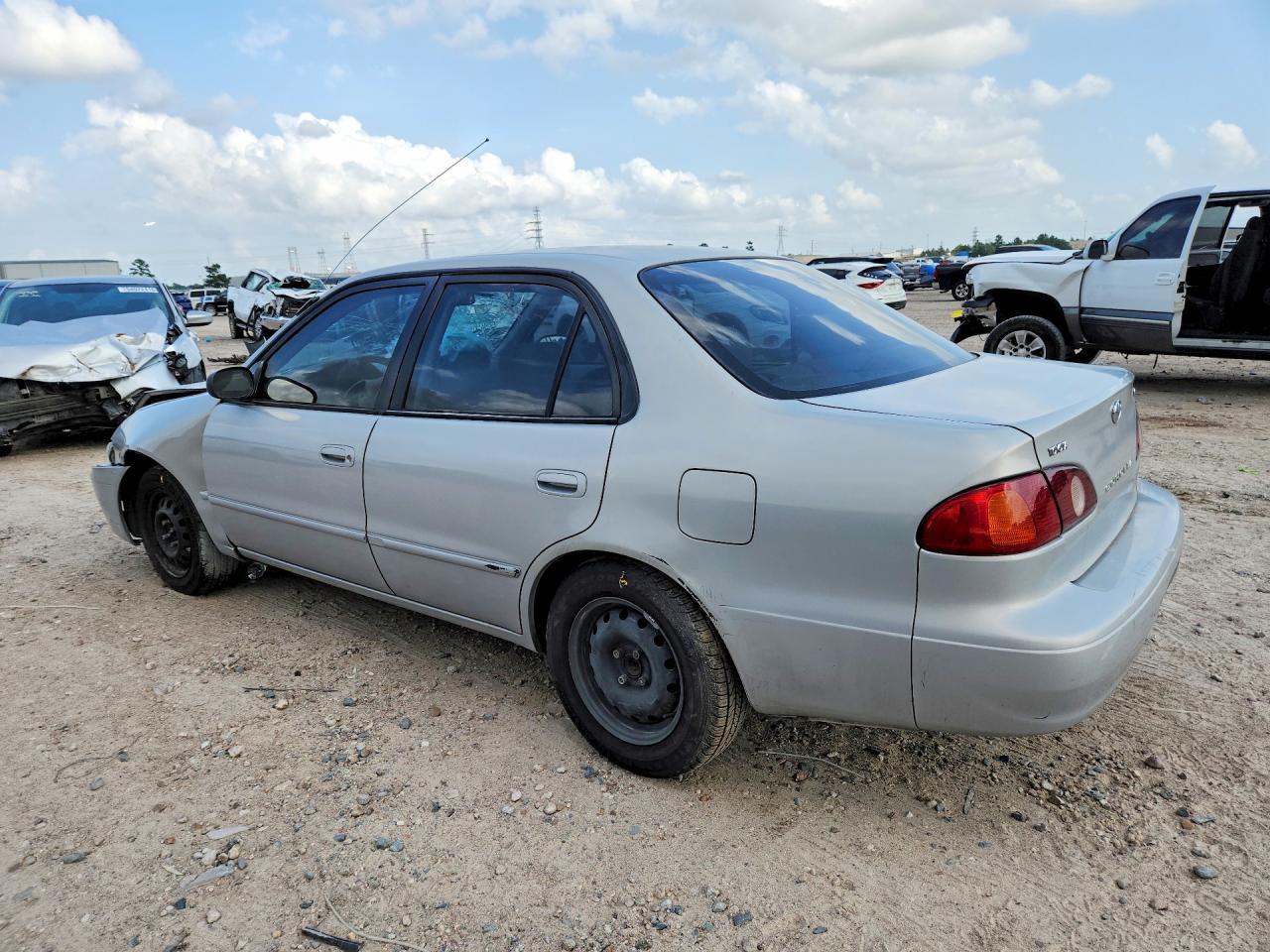 2001 Toyota Corolla Le - Фото 2