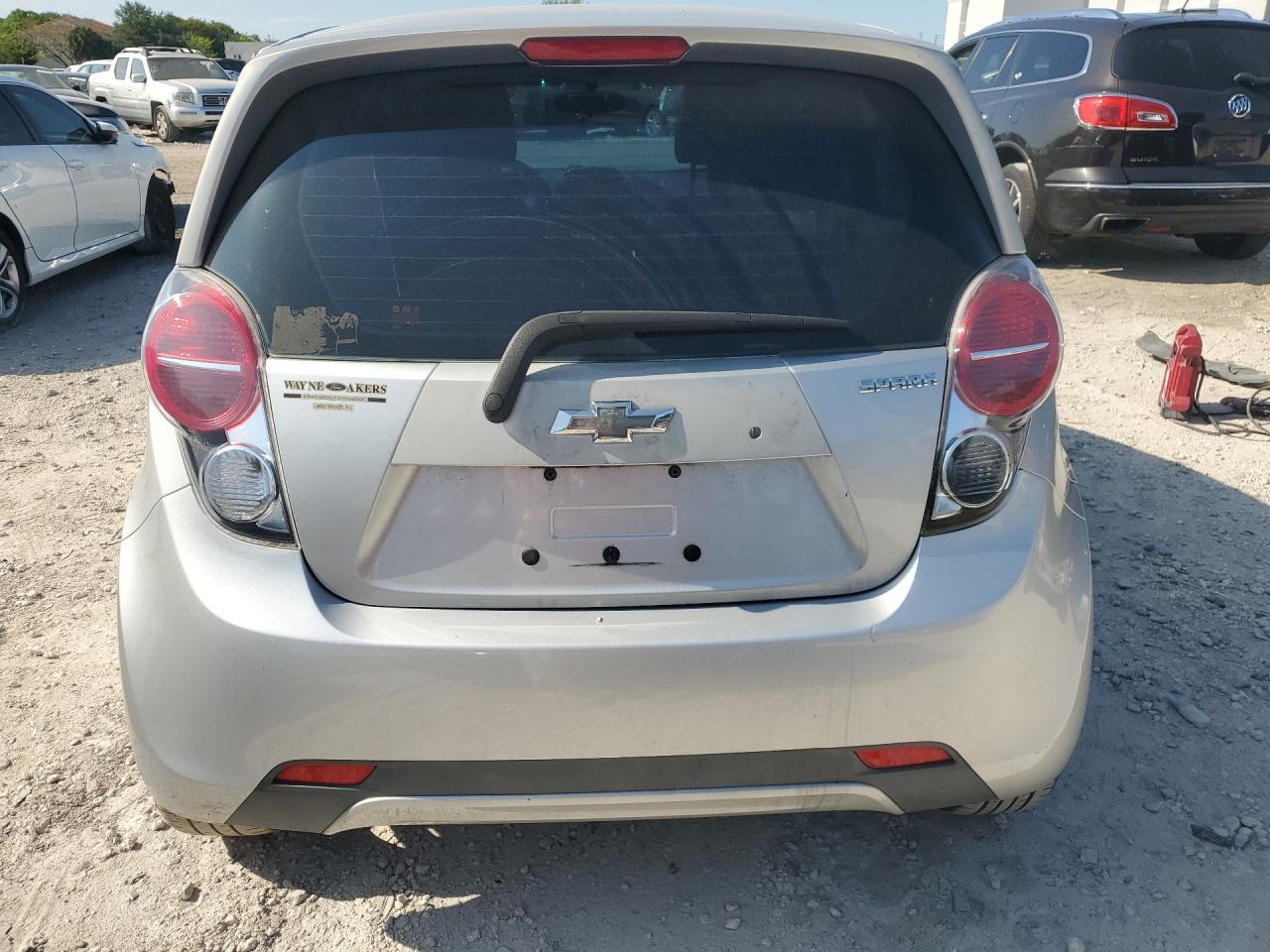 2015 Chevrolet Spark 1Lt - Фото 6