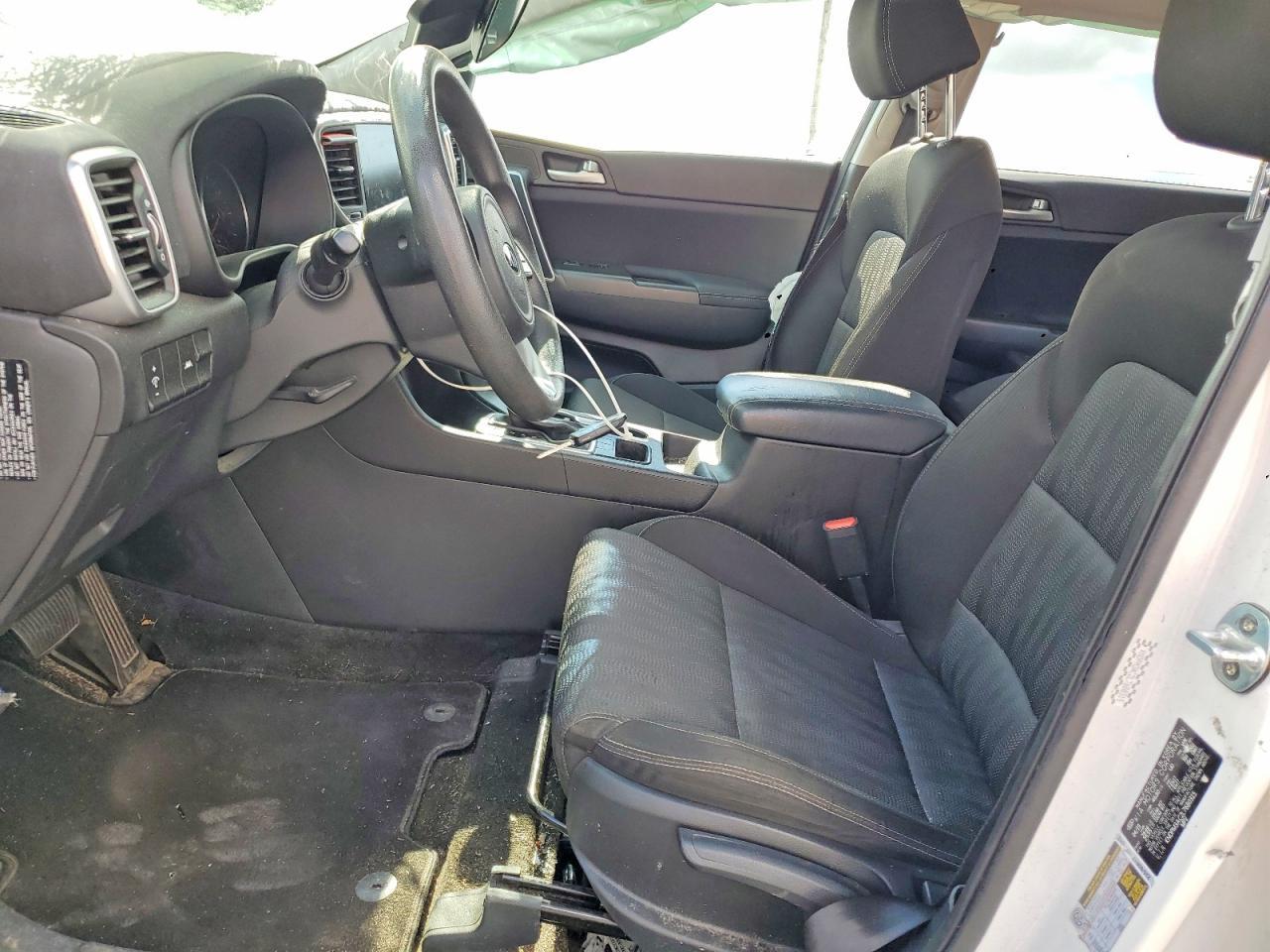 2020 Kia Sportage Lx - Image 7
