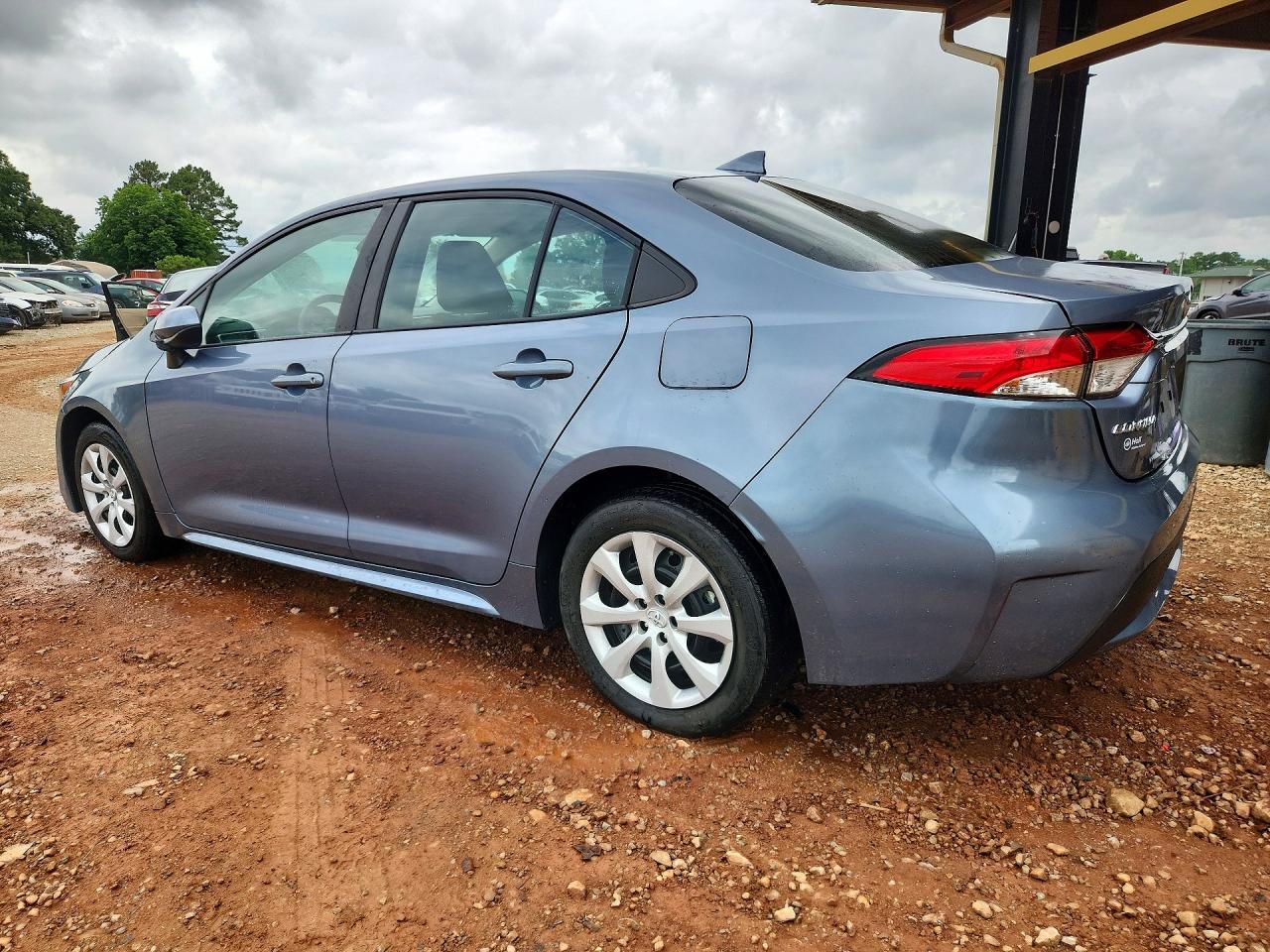 2022 Toyota Corolla Le - Image 2