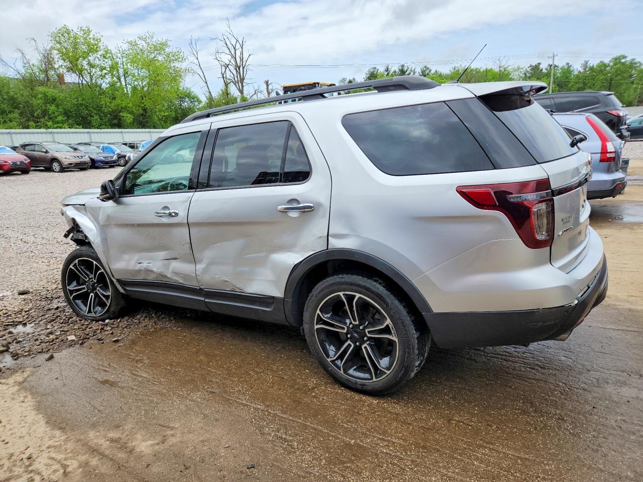 2013 Ford Explorer Sport - Фото 2