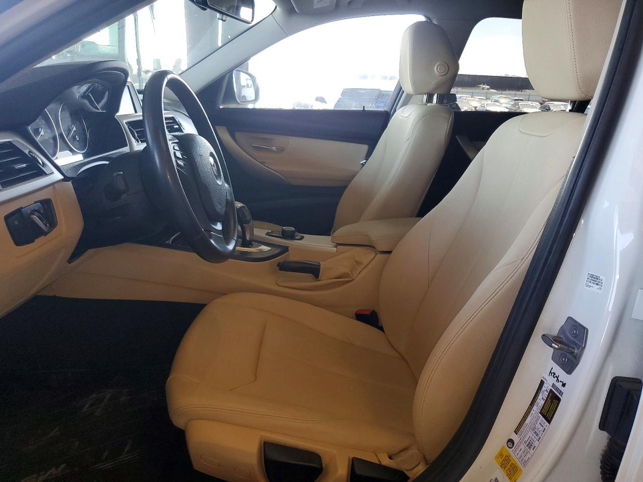 2018 BMW 320 I - Image 7