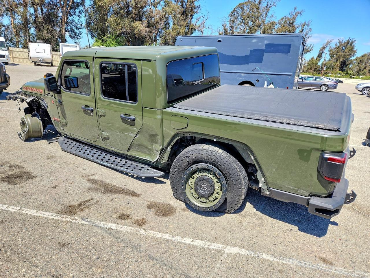 2021 Jeep Gladiator Mojave - Фото 2