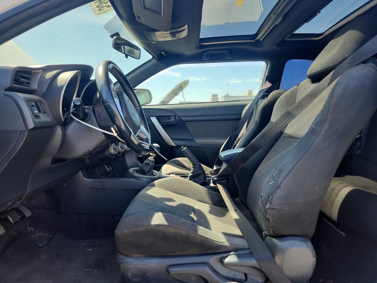 2012 Scion Tc Base - Фото 7