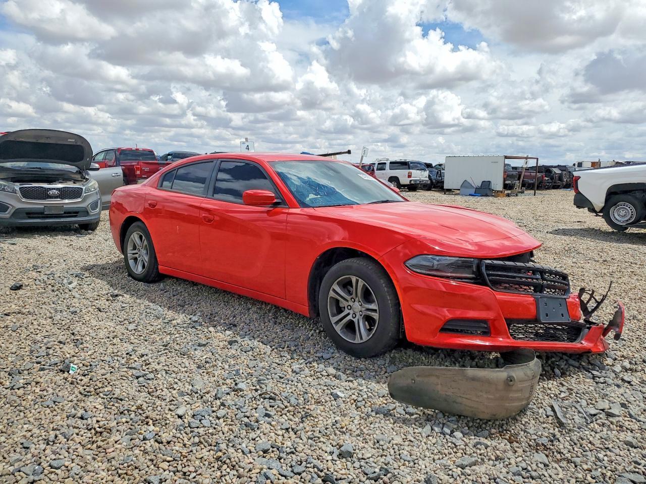 2022 Dodge Charger Sxt - Фото 4
