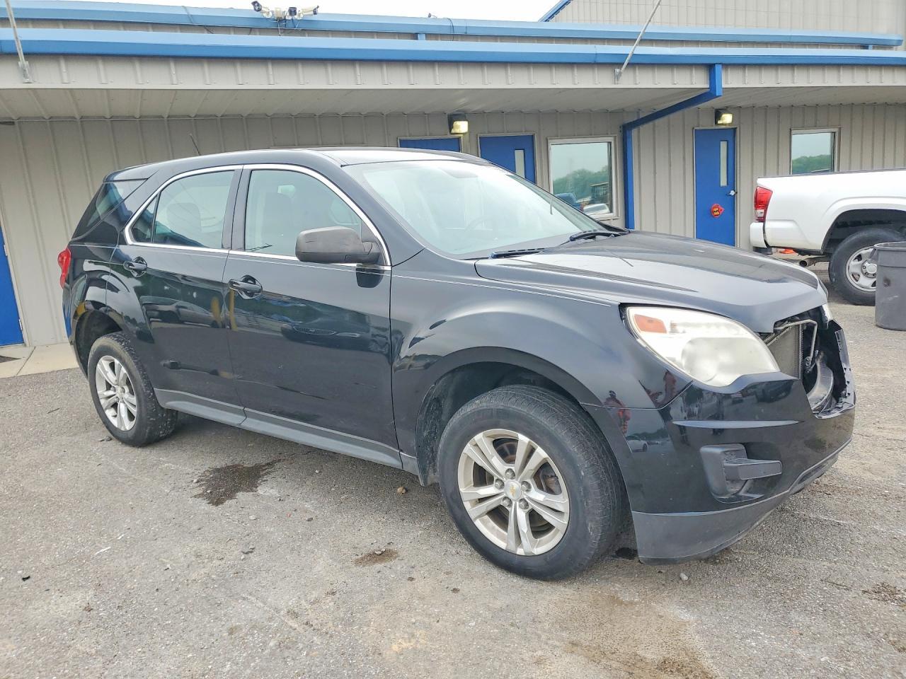 2015 Chevrolet Equinox Ls - Image 4