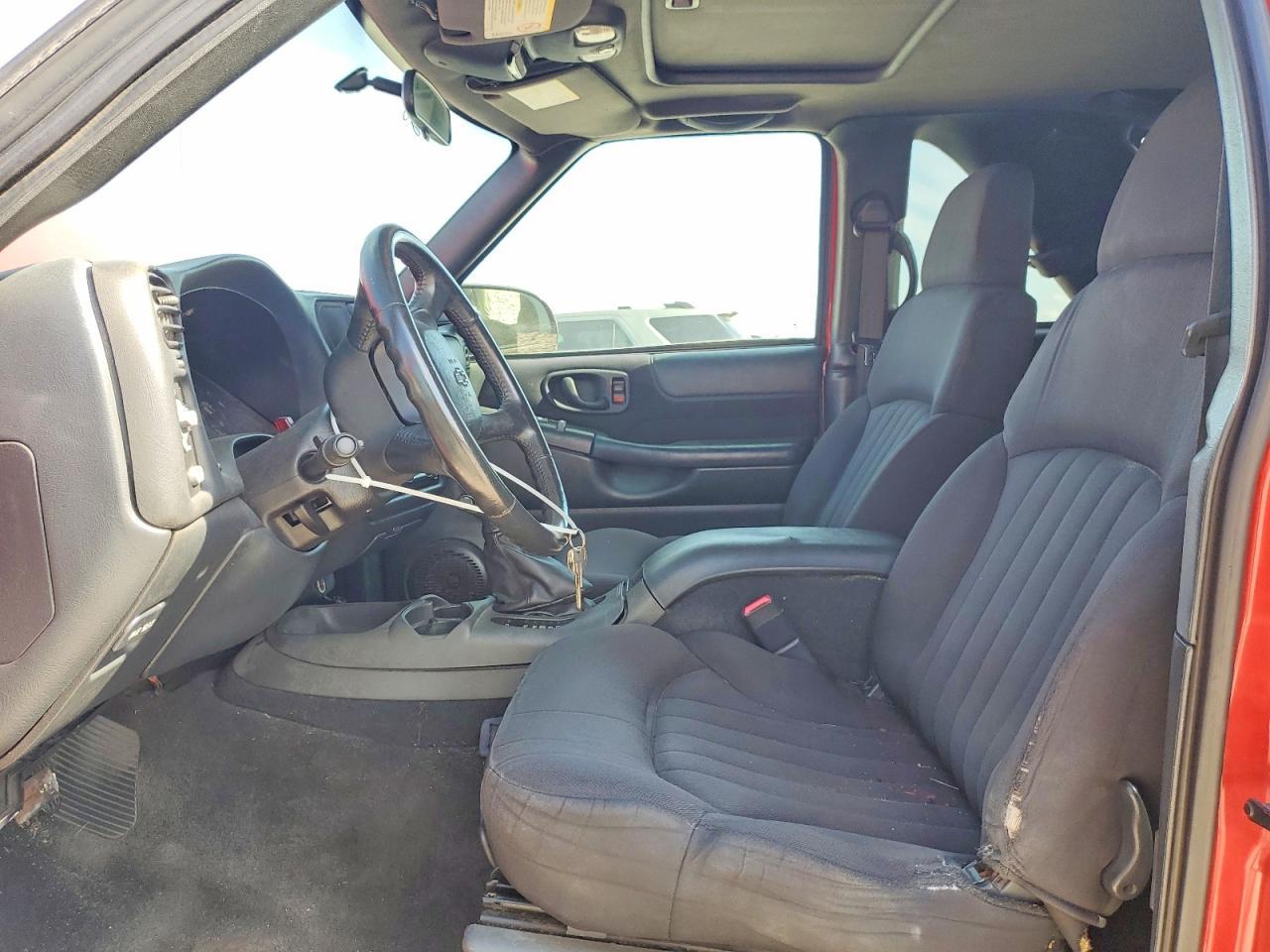 2003 Chev Blazer - Image 7
