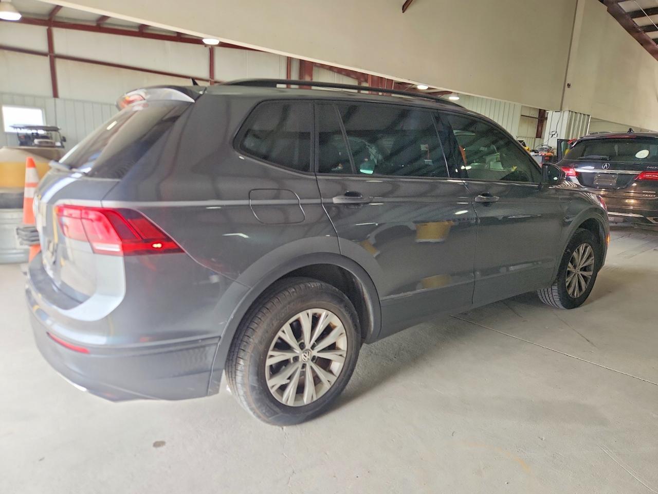 2020 Volkswagen Tiguan S - Image 3