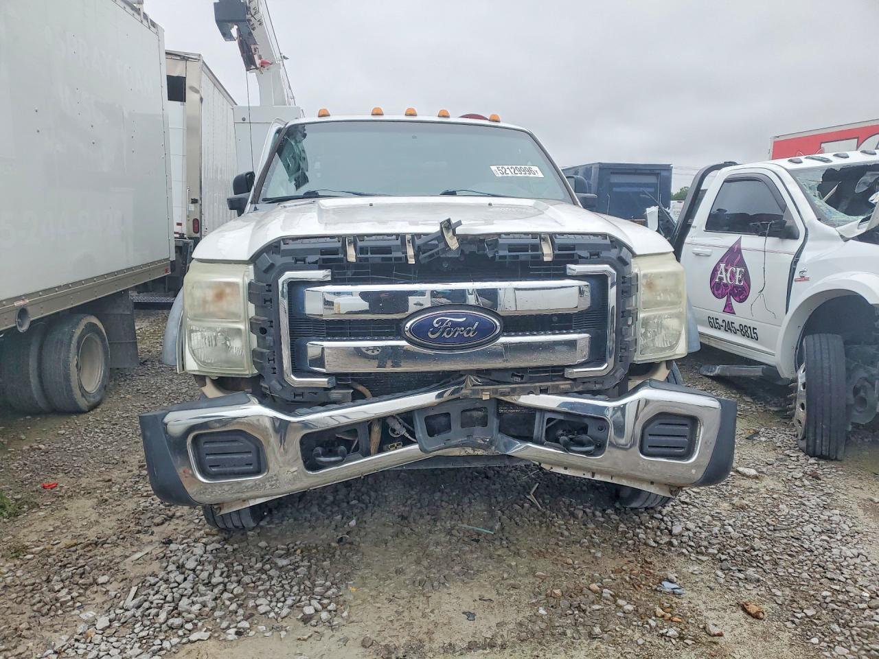 2012 Ford F550 Super Duty - Фото 5