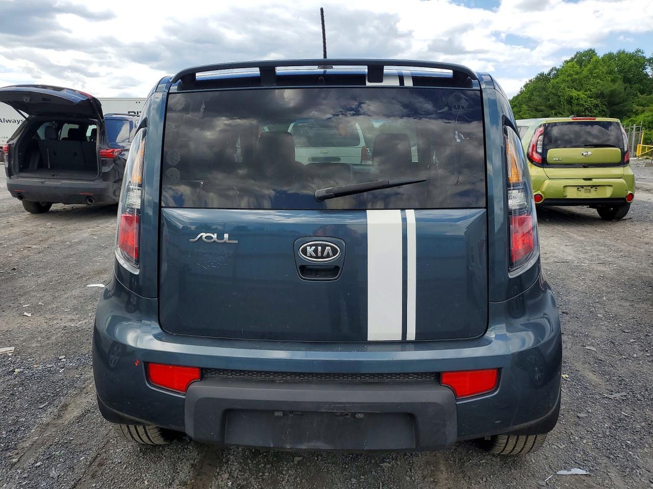 2010 Kia Soul + - Image 6