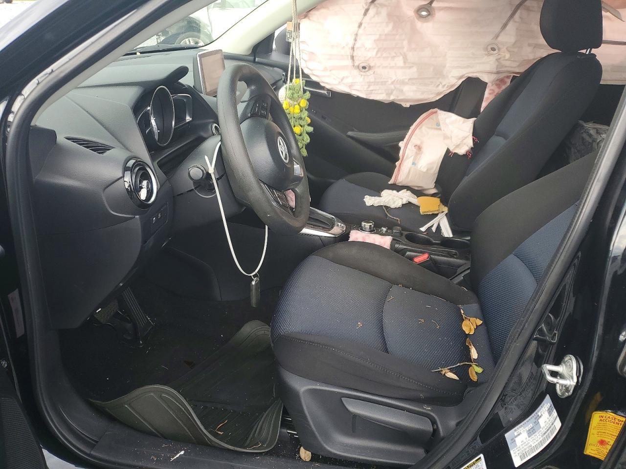 2017 Toyota Yaris Ia Base - Image 7