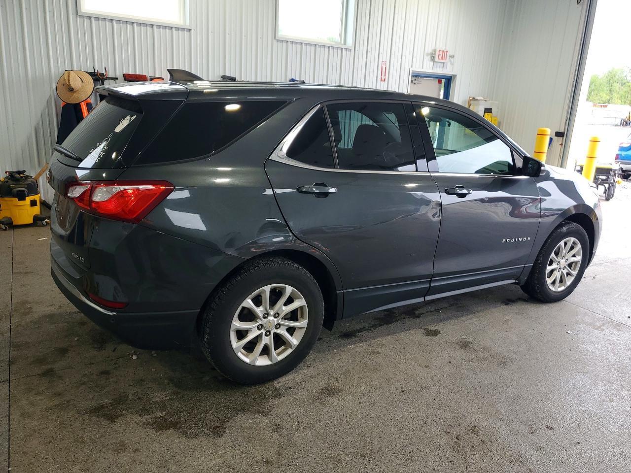 2019 Chevrolet Equinox Lt - Image 3