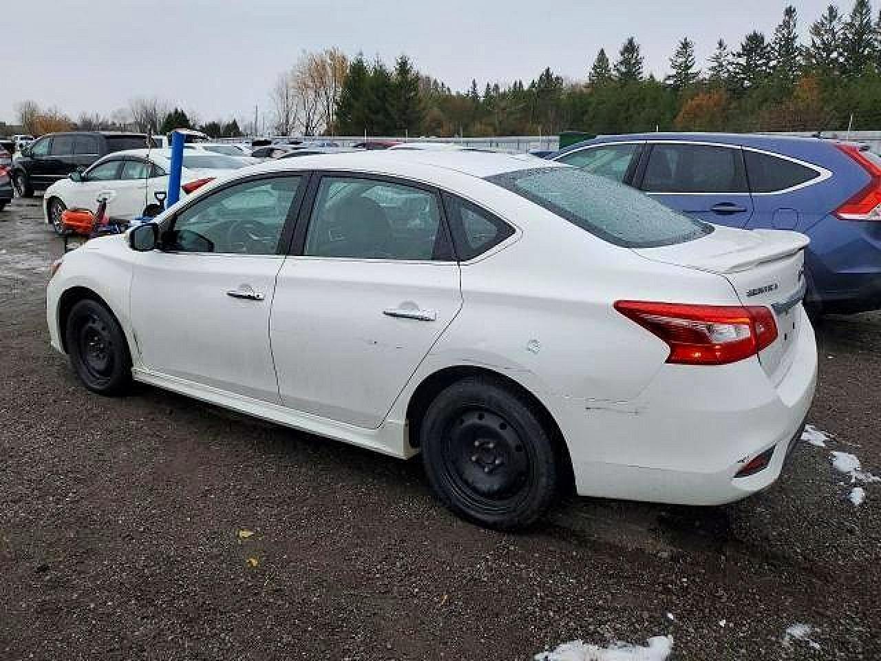 2016 Nissan Sentra S - Image 3