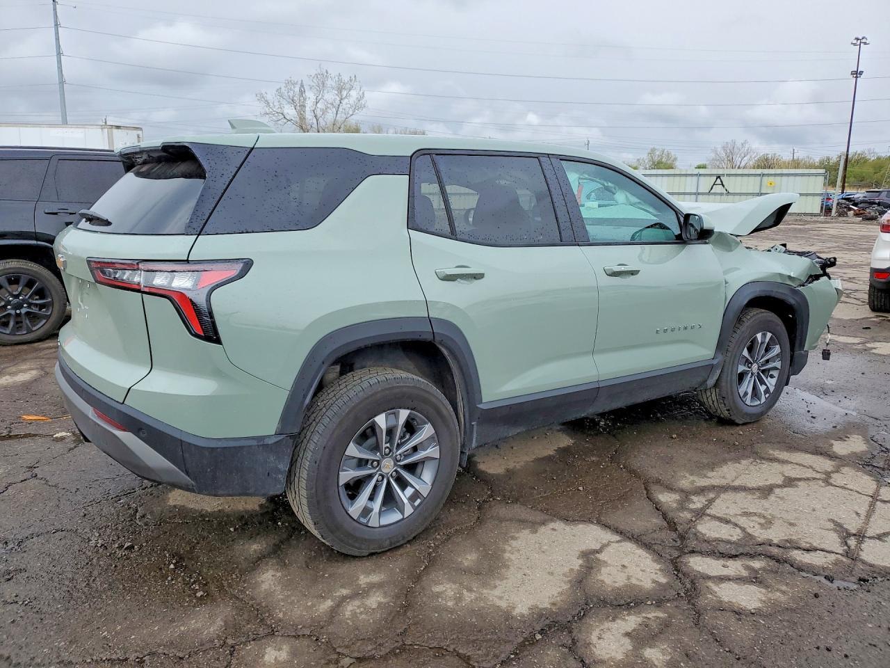 2026 Chevrolet Equinox Lt - Фото 3