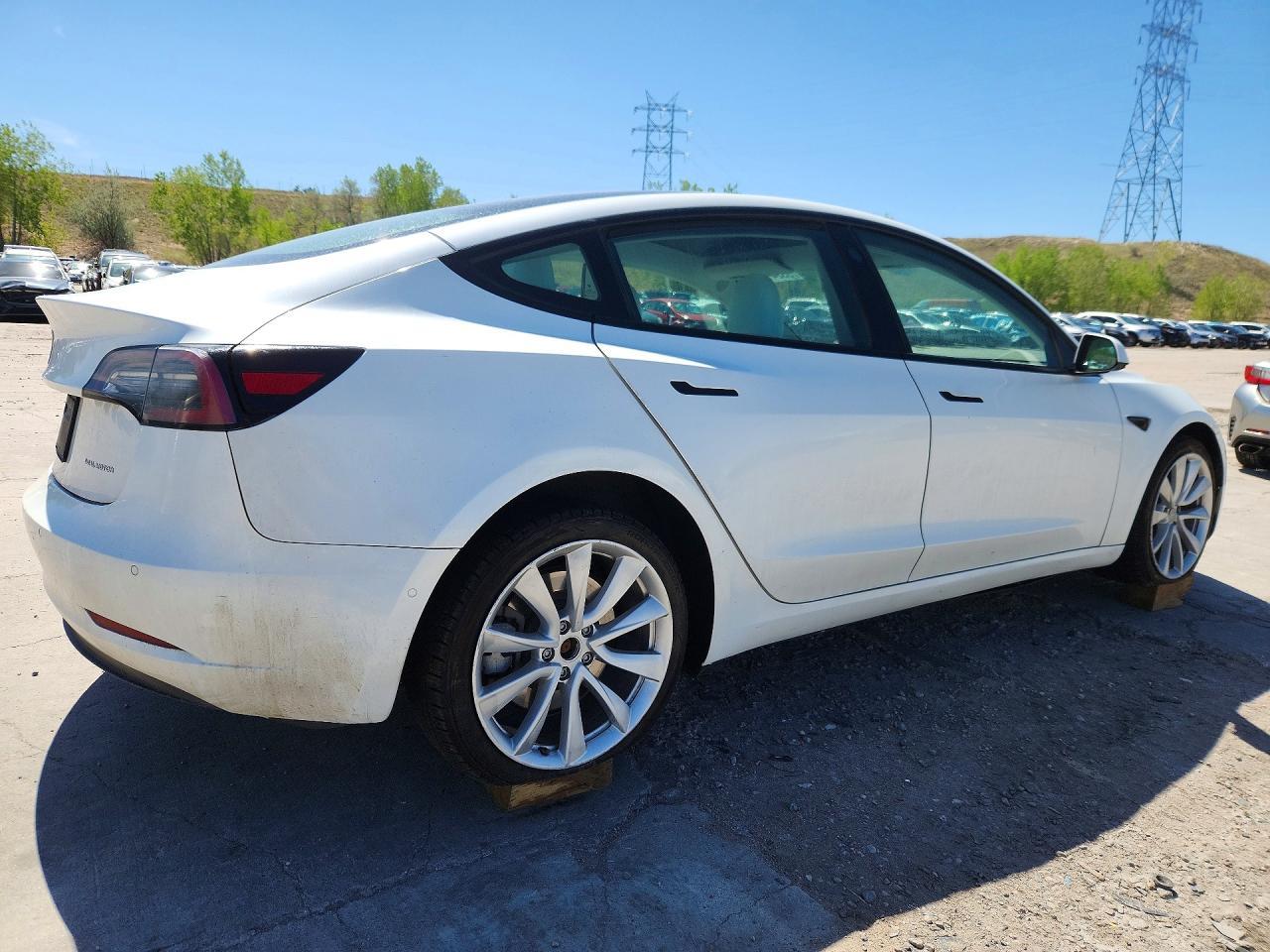 2021 Tesla Model 3 - Фото 3