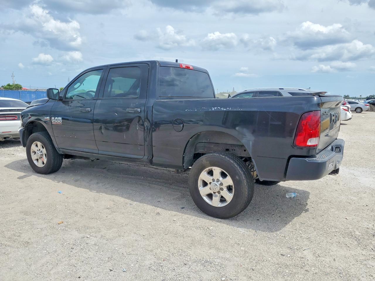 2016 Ram 2500 St - Image 2
