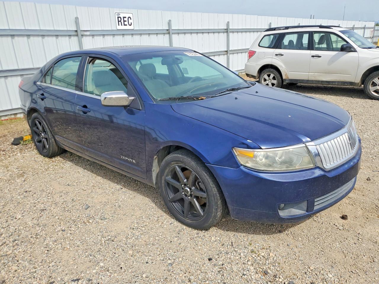 2006 Lincoln Zephyr - Image 4