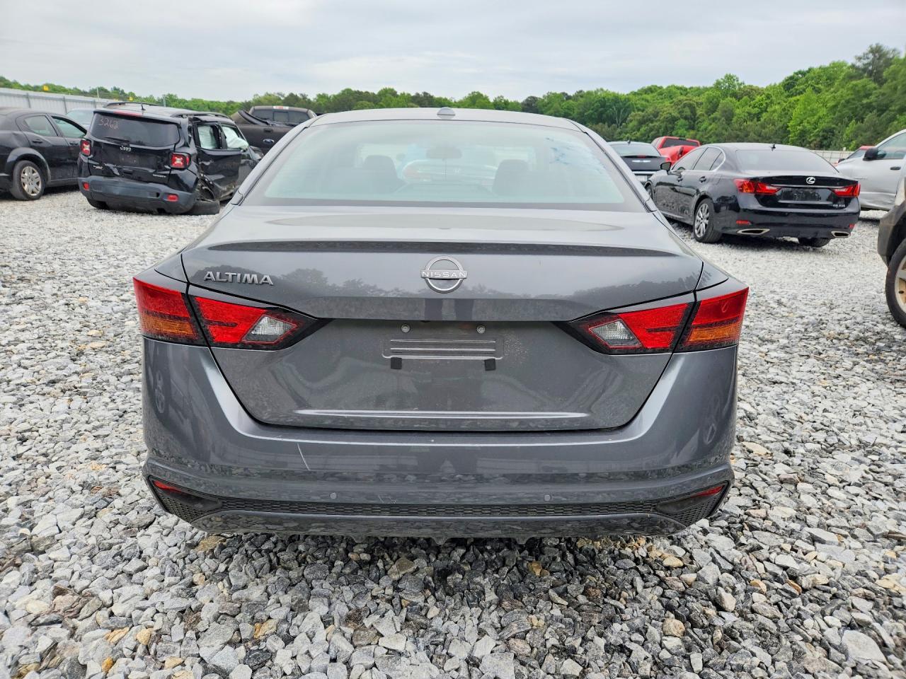 2025 Nissan Altima 2.5 S - Фото 6